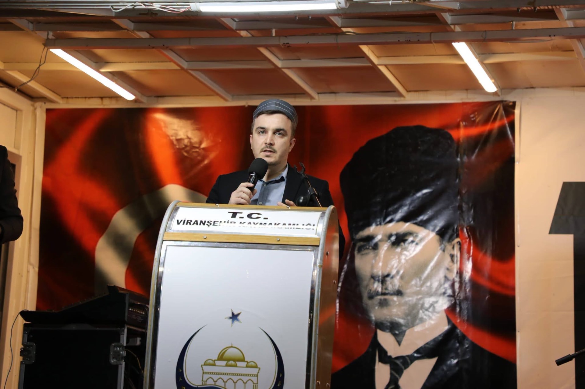 Anma programında Kur'an-ı Kerim tilaveti