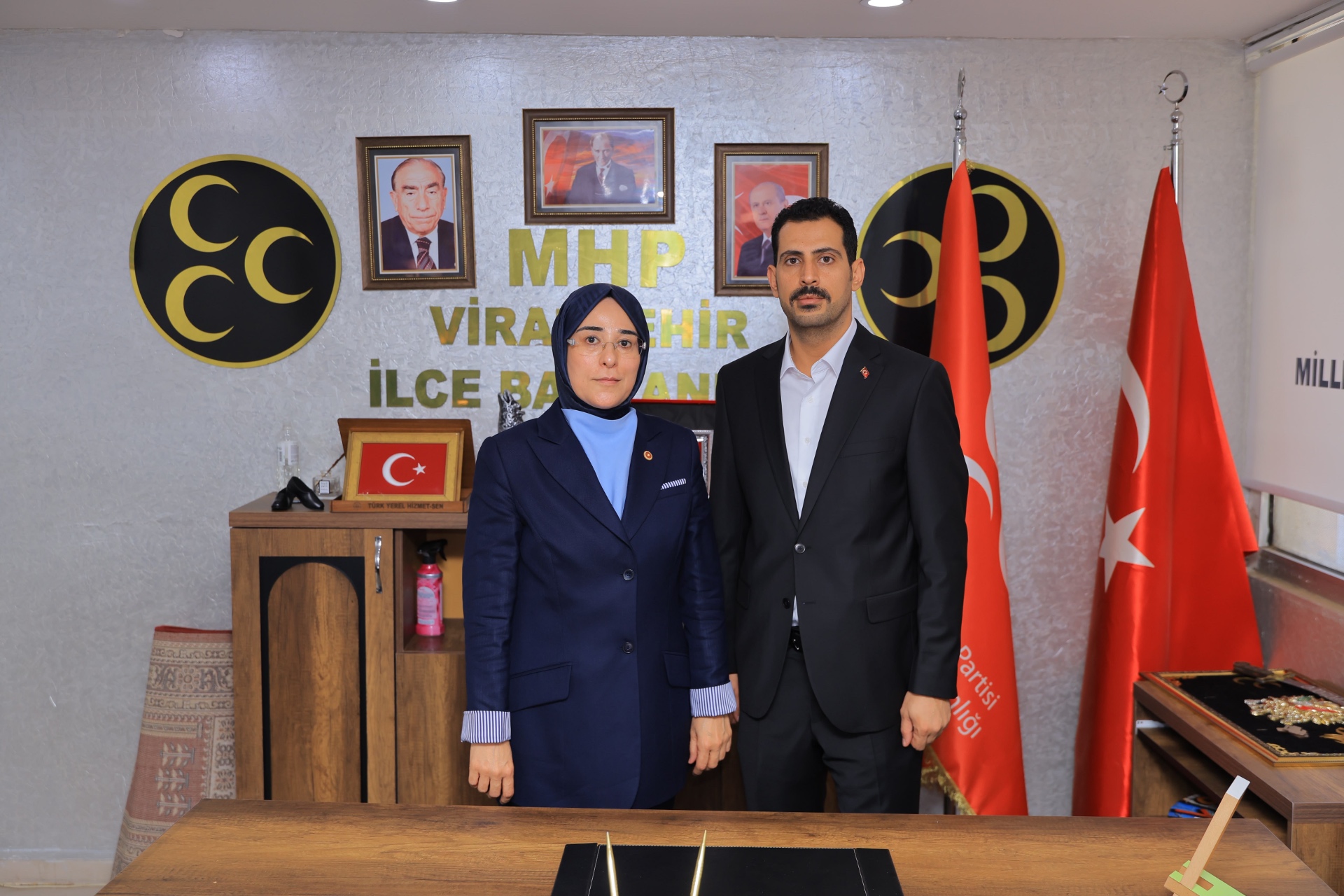 Teşkilatımızda Anlamlı Buluşma: Milletvekili Sayın Cevahir Asuman YAZMACI'dan Başkanımız Fatih YÜZÜCÜ'ye Hayırlı Olsun Ziyareti